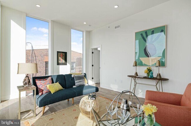 Foto del edificio - 1822 N Front St