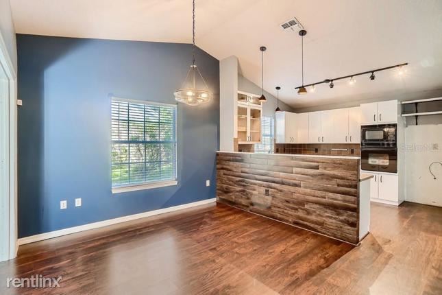 Building Photo - 2 br, 2 bath House - 619 Brookline Ave