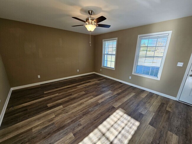 Foto del edificio - Beautiful Shelbyville Home in Cozy, Conven...