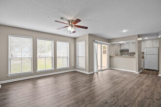 Building Photo - 250 El Dorado Blvd