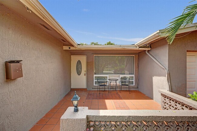 Foto del edificio - 1700 N 47th Ave