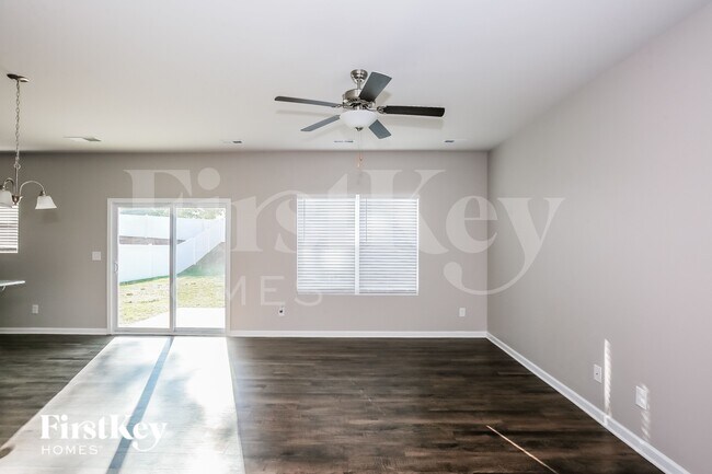 Foto del edificio - 7318 Brawley Wood Ct