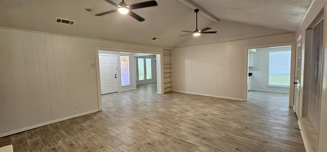 Foto del edificio - 1204 Laurie Ave