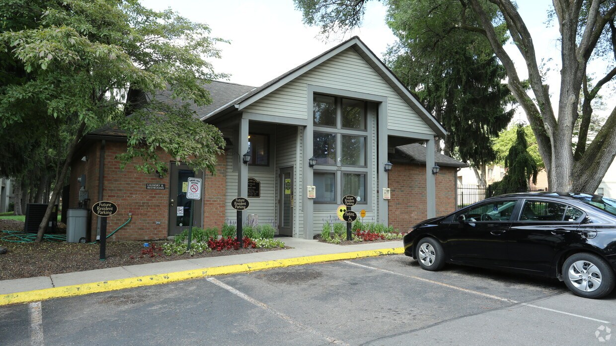 The Woods at McNeil Farms 39 Cotterrew Dr Blacklick, OH