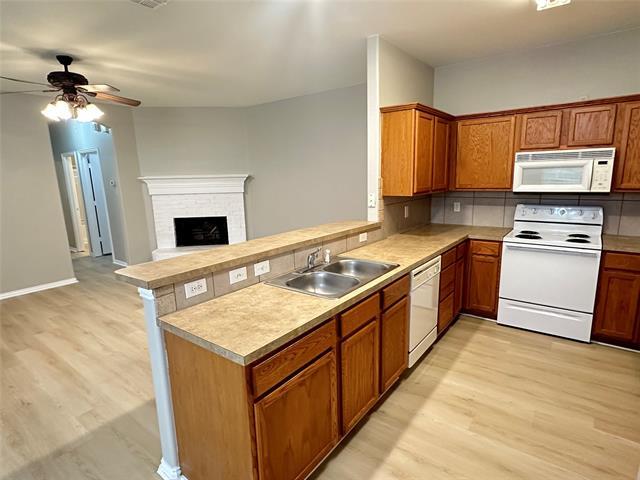 Foto del edificio - 821 Hickory St