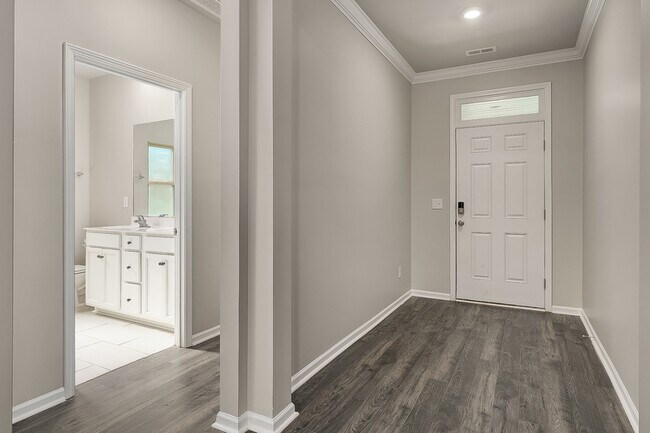 Foto del edificio - 120 River Haven Dr
