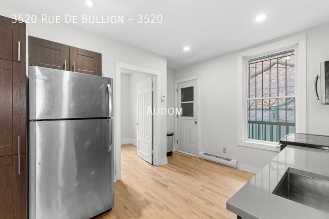 Building Photo - 3520 Rue De Bullion