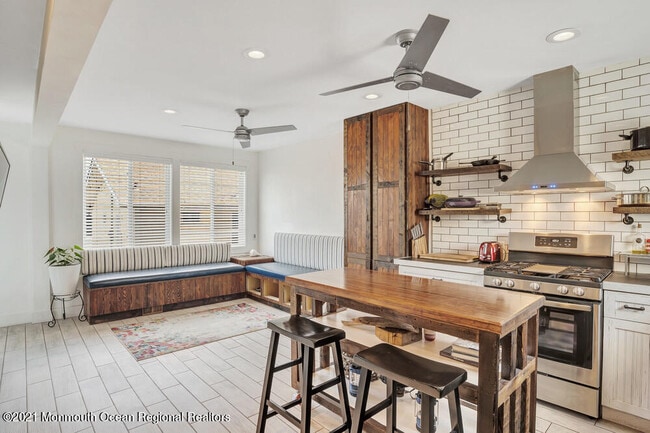 Foto del edificio - 903 Ocean Ave N