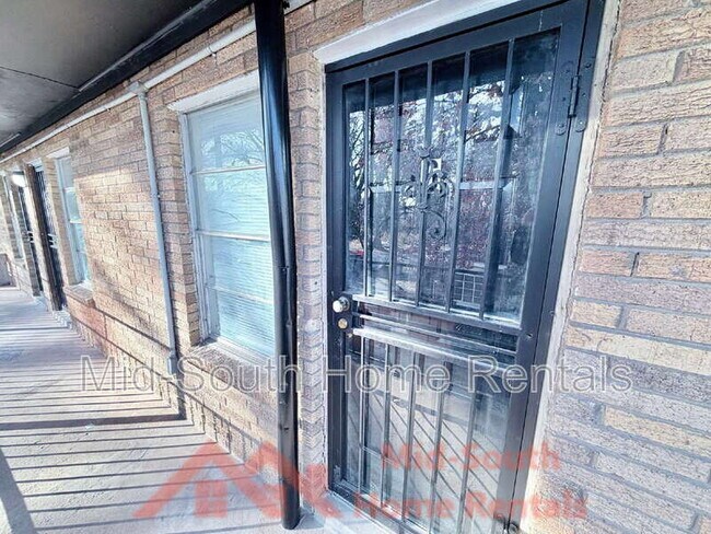 Foto del edificio - 139 N Claybrook St