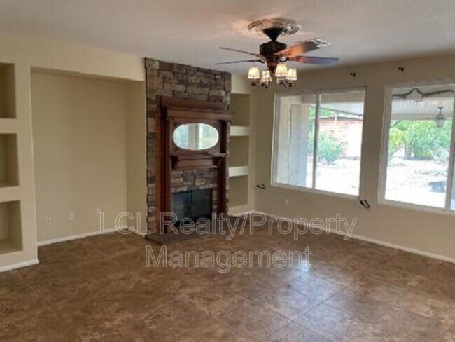 Building Photo - 28048 Windjammer Ct