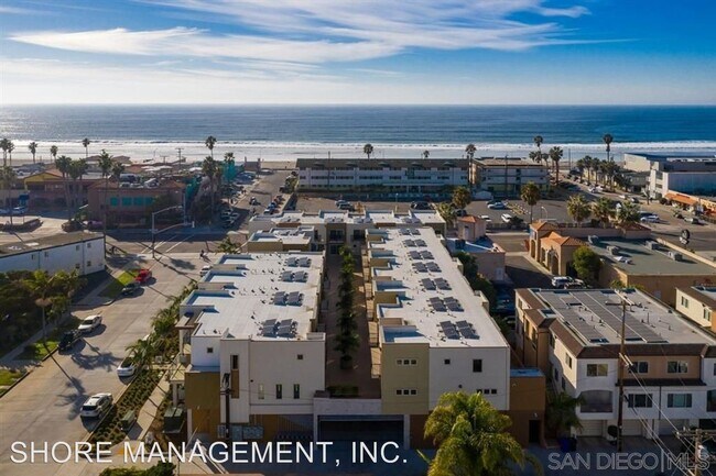 Foto del edificio - 808 Reed Ave