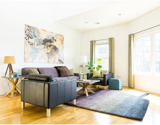 Foto del edificio - 938-940 Dorchester Ave