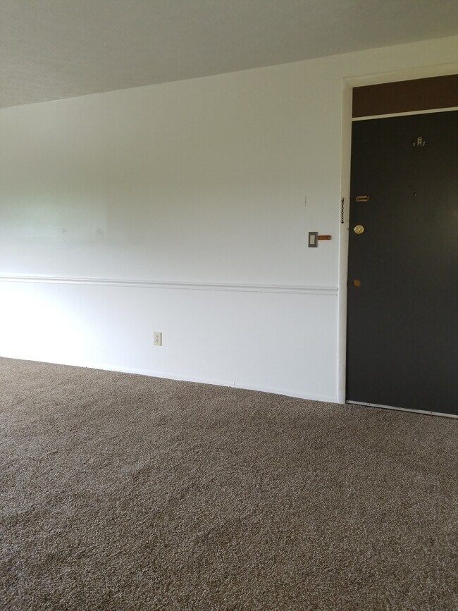 Building Photo - 901 Silver Meadows Blvd