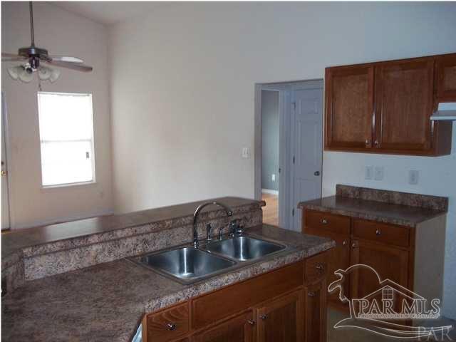 Building Photo - 5121 Cocoa Dr