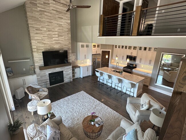 Foto del edificio - 532 W Heritage Way