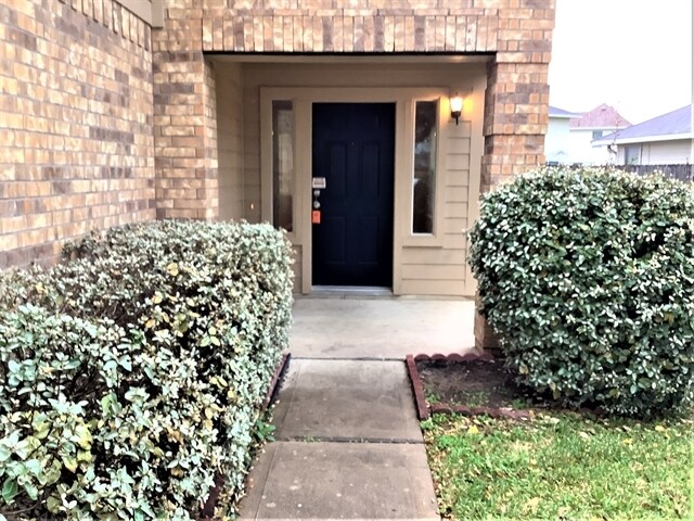 Foto del edificio - 19138 Larkspur Hills Dr