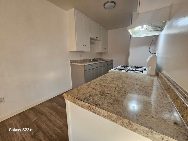 Building Photo - 66810 Yucca Dr