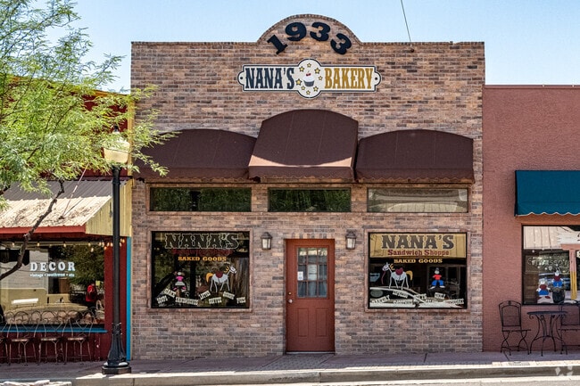 Discover unique dining options in Wickenburg.