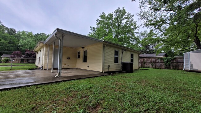 Building Photo - 4524 Baywood Dr SW