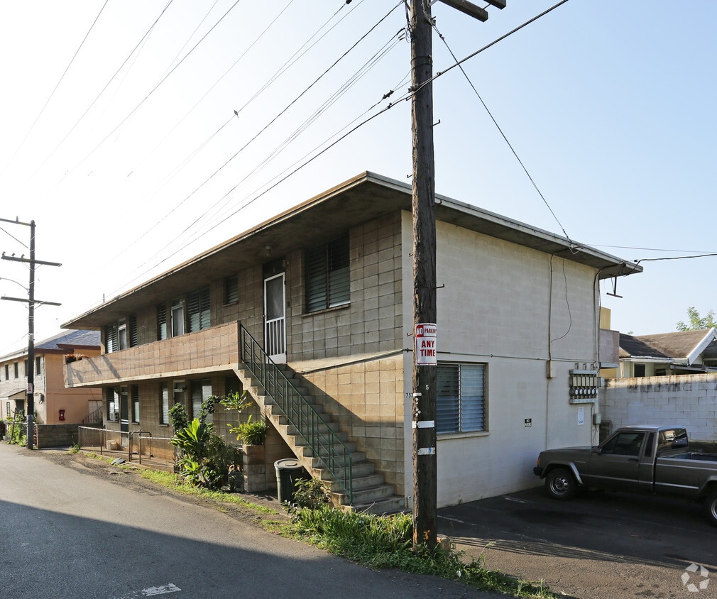 Building Photo - 757 Gulick Ave