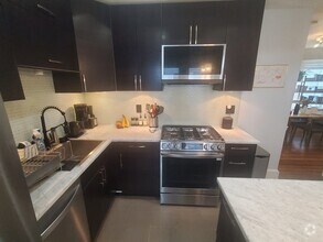 Building Photo - 56 Percival St