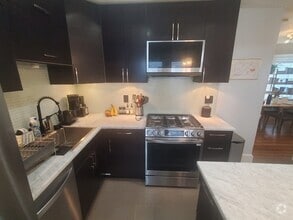 Building Photo - 56 Percival St