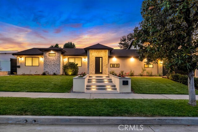 Foto principal - 4801 Abbeyville Ave