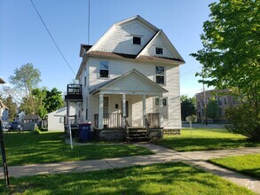 Building Photo - 138 Kirtland St SW