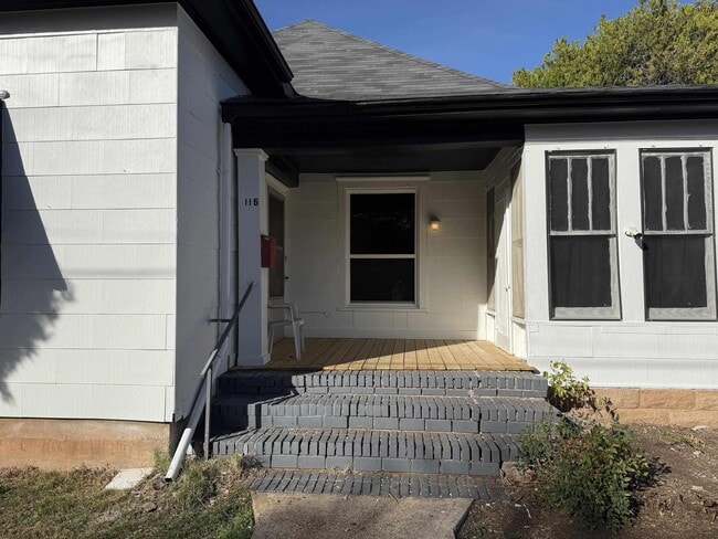 Foto del edificio - 116 W North St