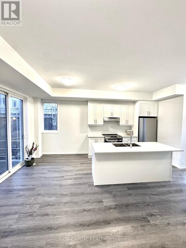 Photo du bâtiment - 31 Mable Smith Wy