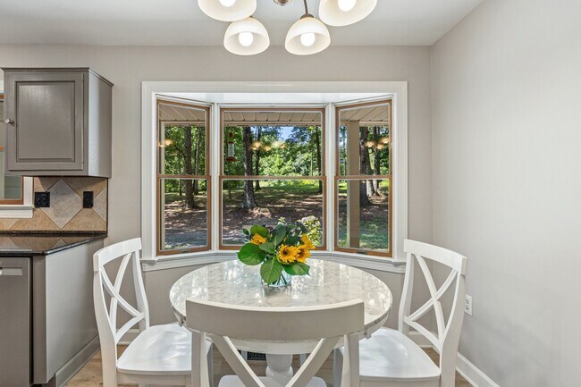 Foto del edificio - 37744 Hughesville Rd