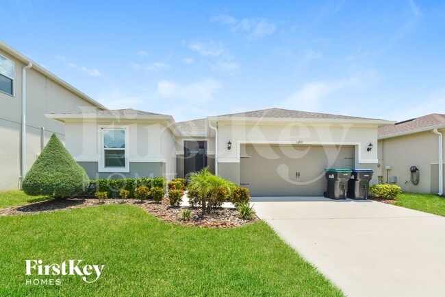 Building Photo - 14291 Seranoa Dr