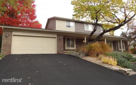 Building Photo - 33634 Heritage Hills Dr