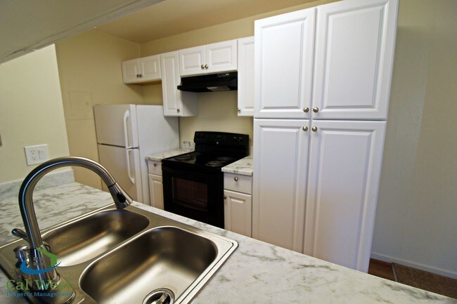 Foto del edificio - 5445 Eagles Ln