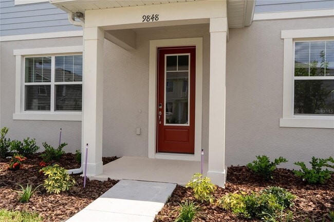 Building Photo - 9848 Walkway Dr