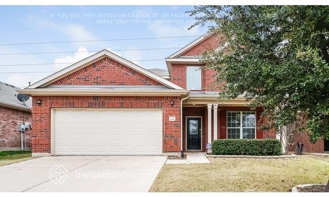 Building Photo - 15713 Landing Creek Ln