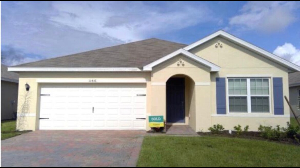 Primary Photo - 10456 Canal Brook Ln