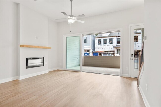 Building Photo - 708 Stickley Oak Way