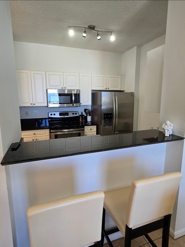 Building Photo - 651 Okeechobee Blvd