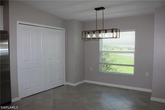 Foto del edificio - 5466 Double Eagle Cir