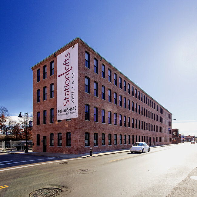 Station Loft Apartments Brockton Ma Apartments Com [ 650 x 650 Pixel ]