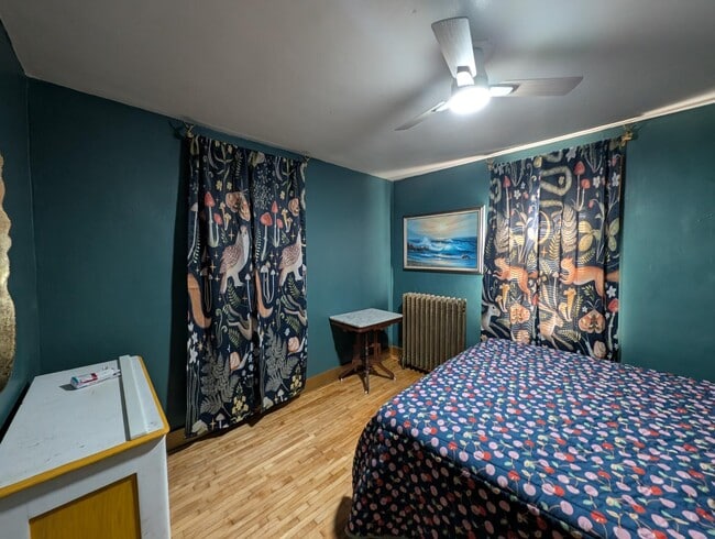 Foto del edificio - 772 Hillview Ave