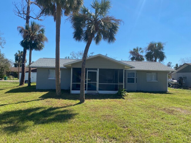 Foto del edificio - 21020 Cornell Ave