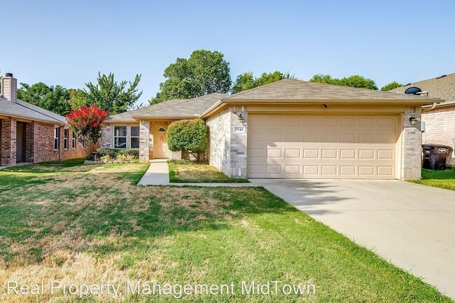 Foto del edificio - 3 br, 2 bath House - 7940 Meadow View Tr,