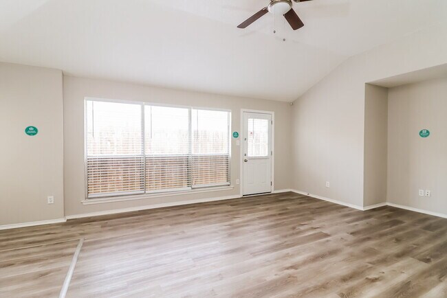 Building Photo - 10529 Towerwood Dr