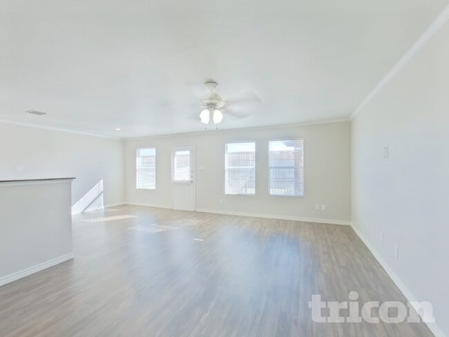 Building Photo - 1448 Castle Ridge Rd