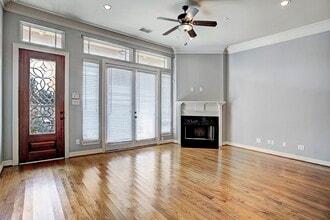 Building Photo - 1140 Robbie St