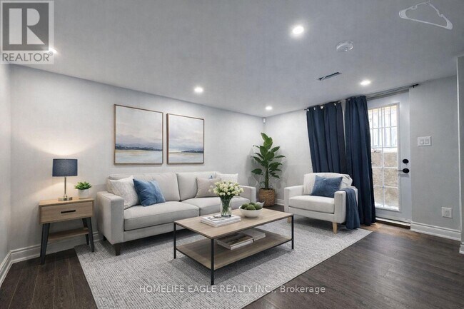 Photo du bâtiment - 23 Lindridge Ave