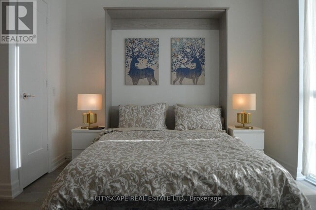 Photo du bâtiment - 70 Annie Craig Dr