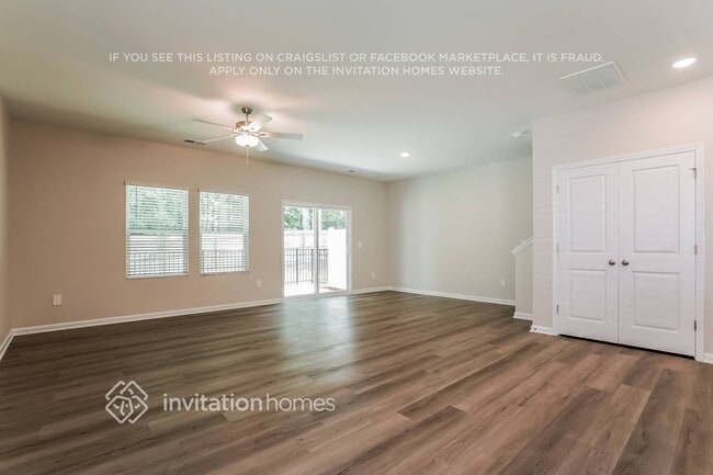 Building Photo - 917 Greenville Wy